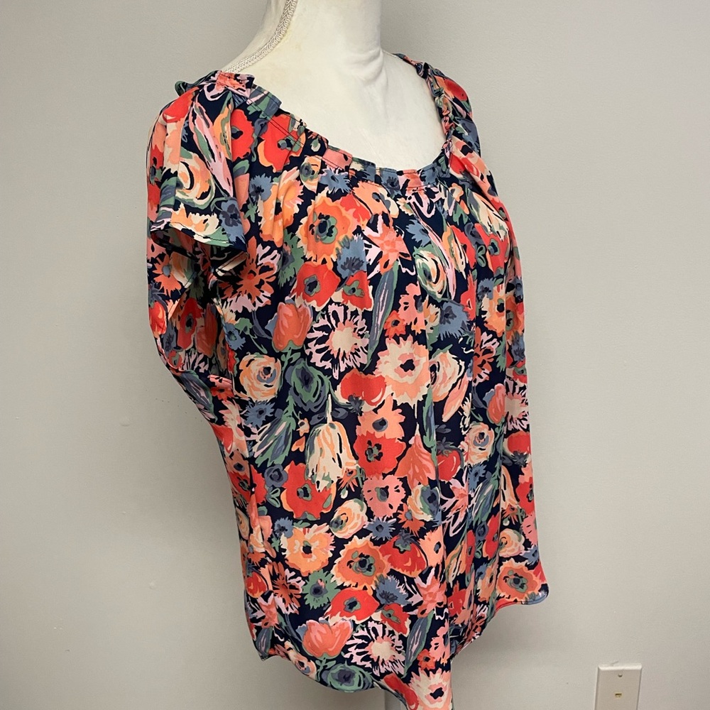 LC Lauren Conrad Navy Floral Scoop Neck Blouse - Picture 5 of 14